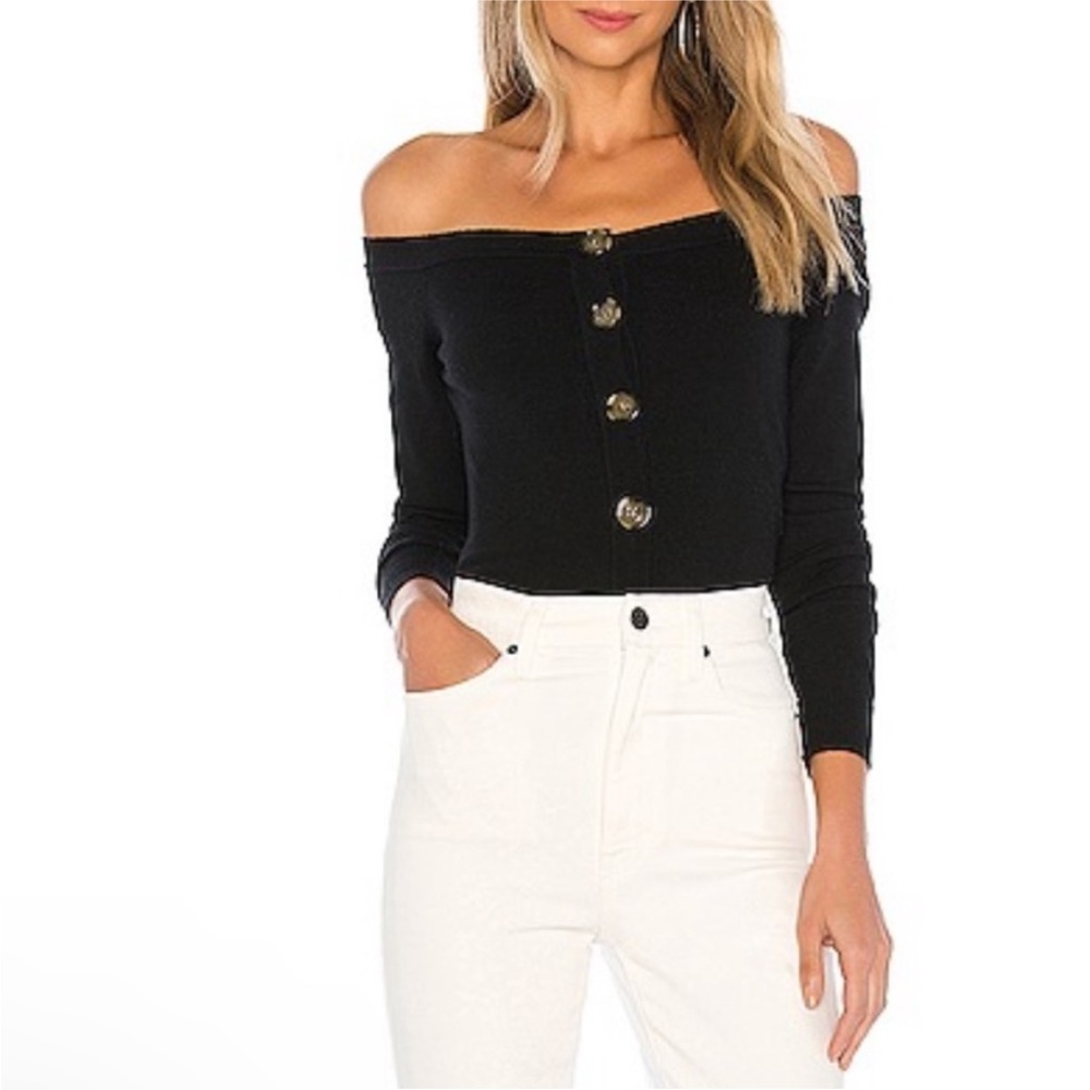 NWT LPA PEONY Off the Shoulder Sweater
Black XL - Picture 1 of 7
